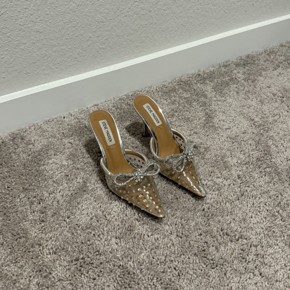Steve Madden sparkly bow heels - Picture 9 of 12